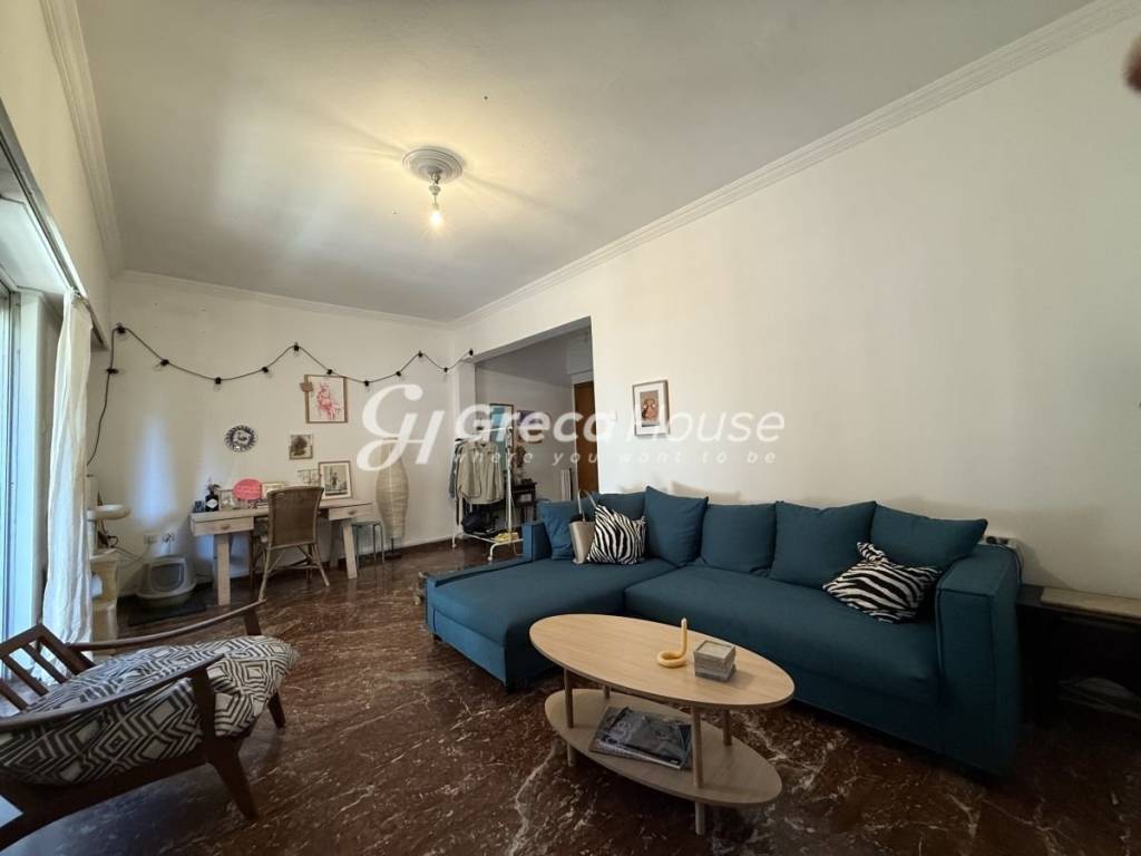 Διαμέρισμα με 2 Υ/Δ προς πώληση Παγκράτι