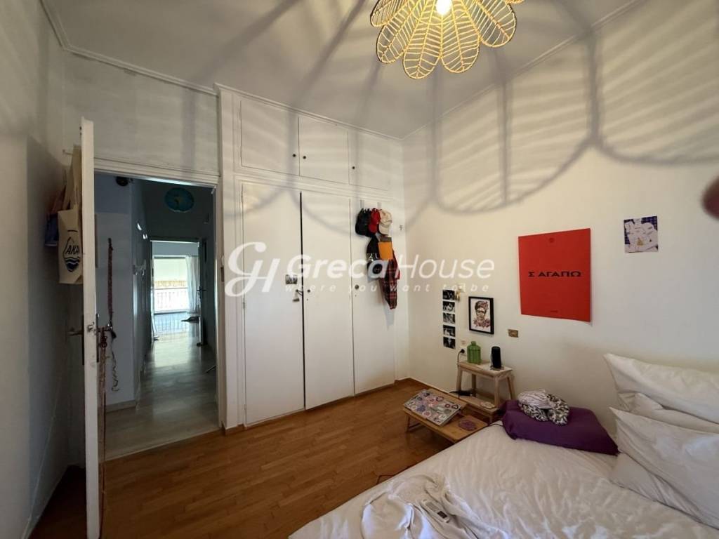 Διαμέρισμα με 2 Υ/Δ προς πώληση Παγκράτι