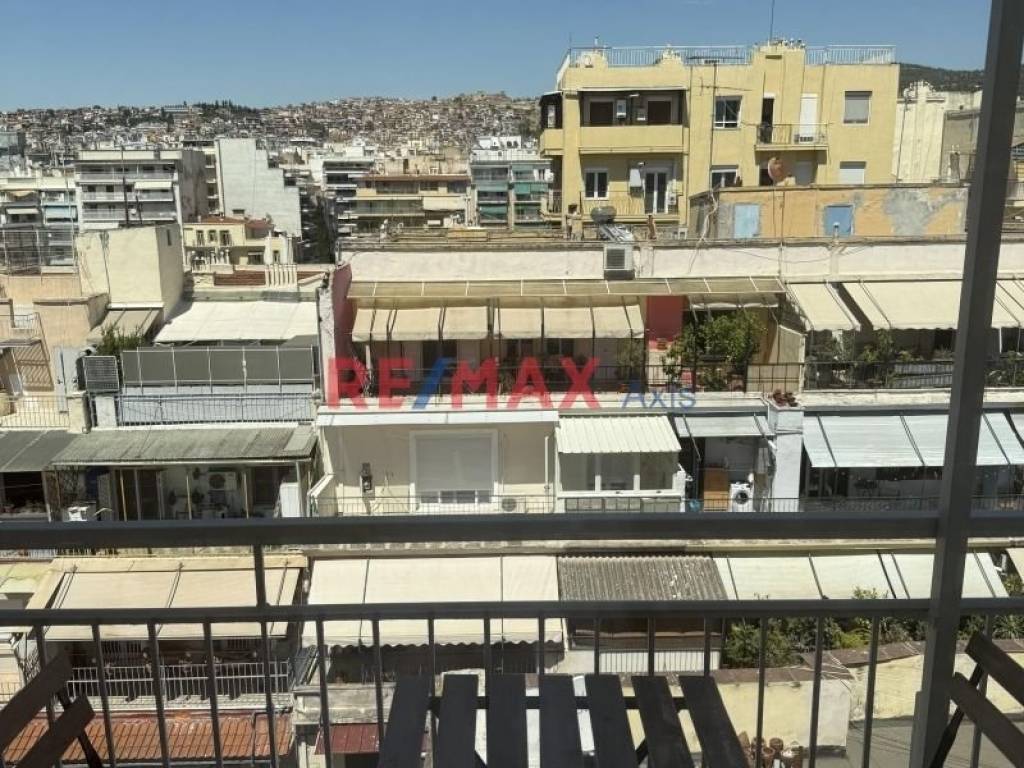 Θέα από μπαλκόνι