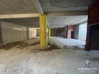 Forumland Real Estate, Κτίριο 1.400τ.μ.