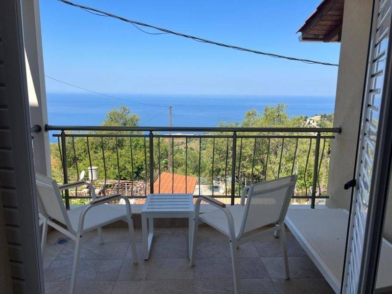 Θέα από μπαλκόνι