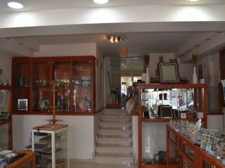 ΑΠΟΨΗ ΚΑΤΑΣΤΗΜΑΤΟΣ