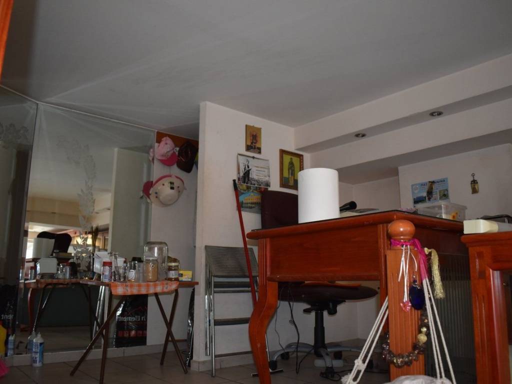 ΑΠΟΨΗ ΚΑΤΑΣΤΗΜΑΤΟΣ