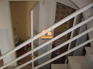 Άγιος Αθανάσιος, Αποθήκη