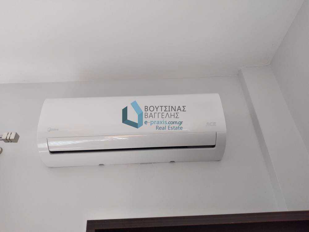 κλιματιστικό στο χώρο του σαλονιού