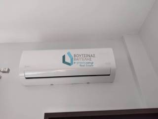 κλιματιστικό στο χώρο του σαλονιού