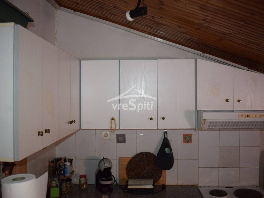 ΝΤΟΥΛΑΠΙΑ ΚΟΥΖΙΝΑΣ