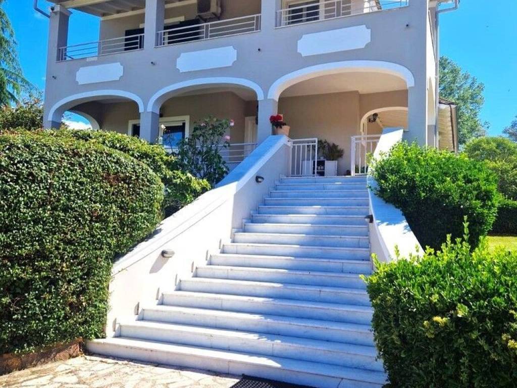 Detached - Grekodom 19457|986522