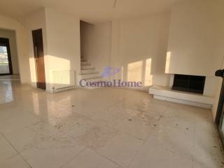 ΣΑΛΟΝΙ ΠΡΩΤΟΥ ΟΡΟΦΟΥ