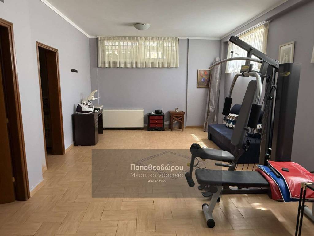 Εσωτερικοι χώροι