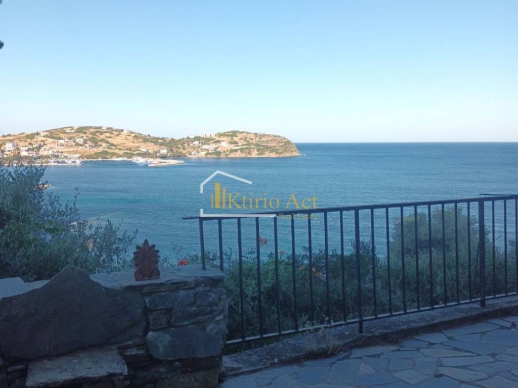 Θέα από μπαλκόνι