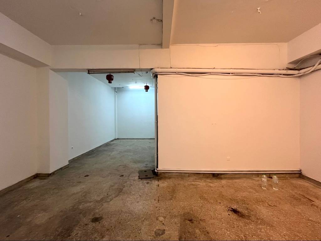 sintagma_commercial_store_for_rent