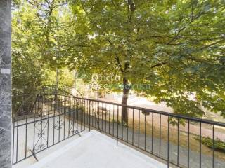 Θέα από μπαλκόνι