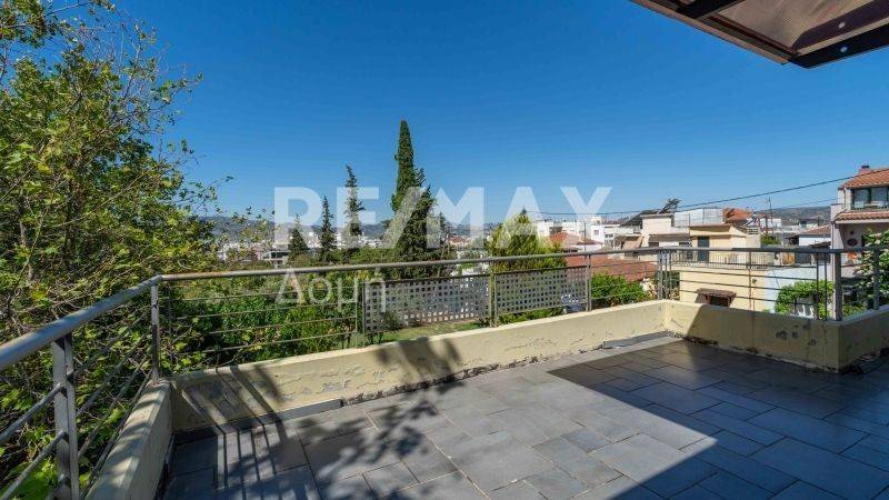 Θέα από μπαλκόνι