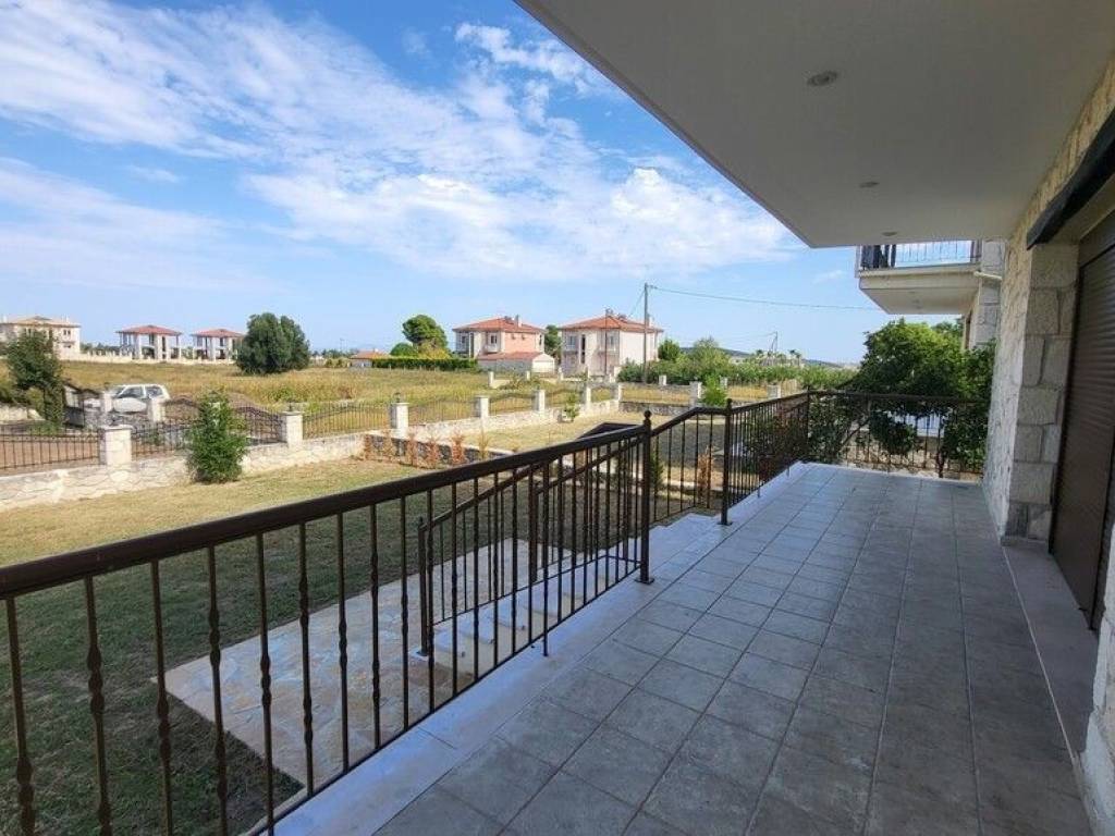 Detached - Grekodom 56515|805276