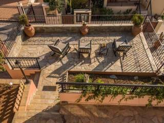 Detached - Grekodom 29743|801370