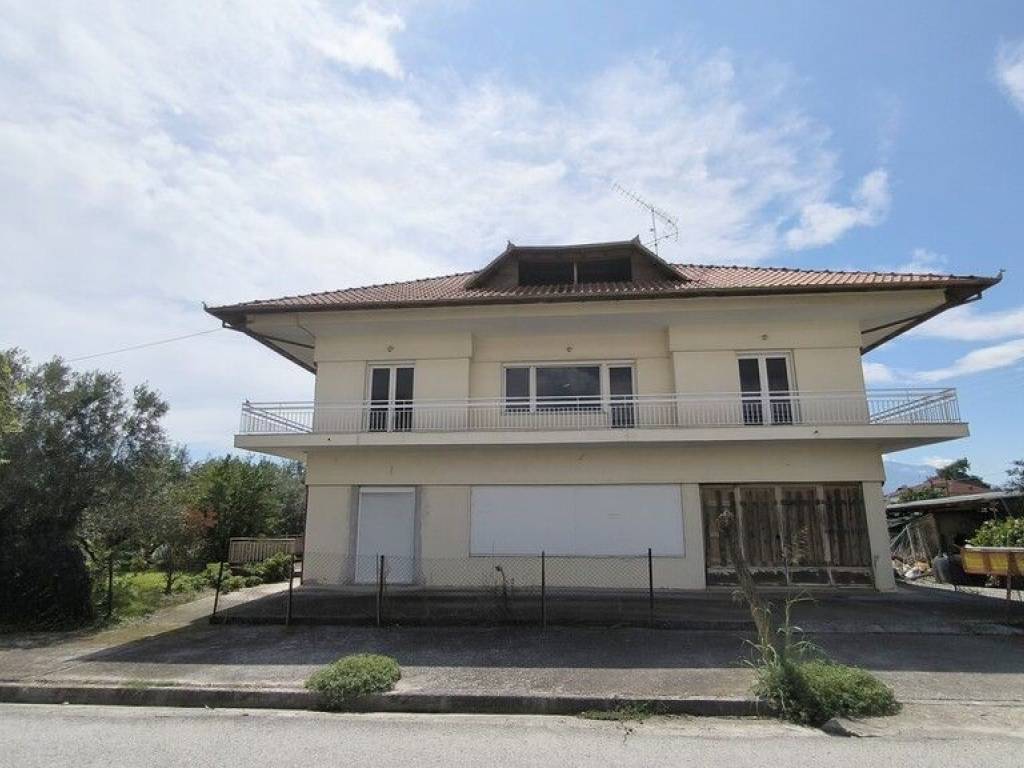 Detached - Grekodom 60779|905089