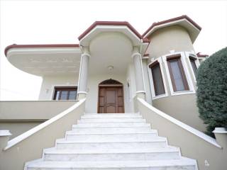 Detached - Grekodom 61104|916297