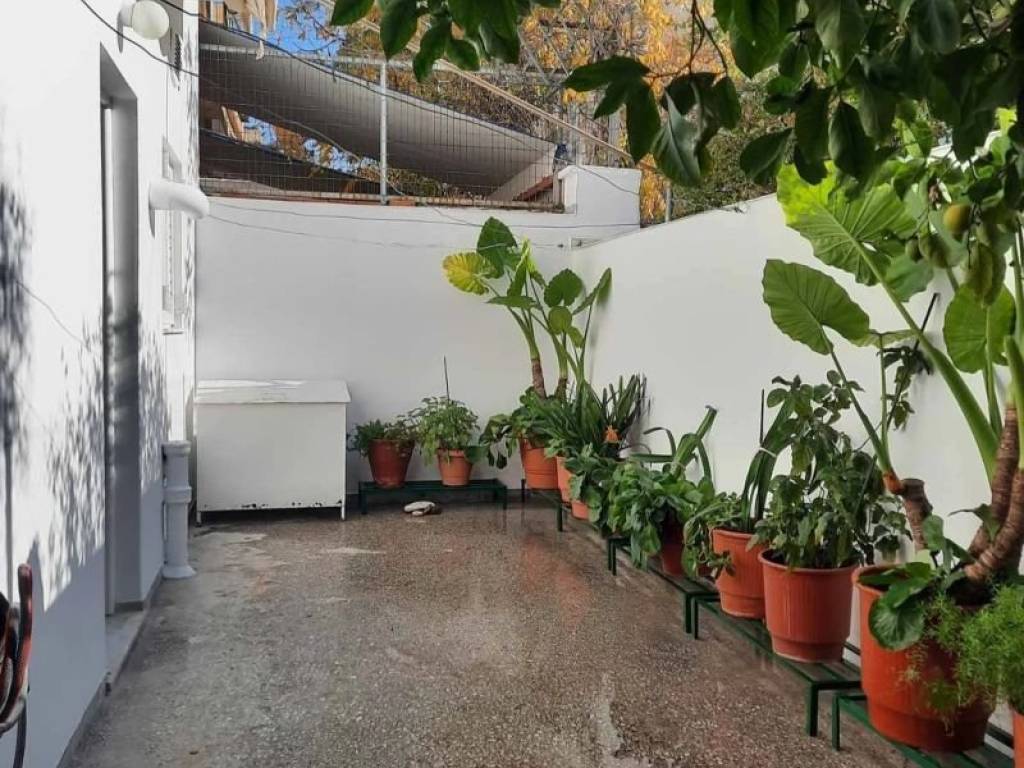 Θέα από μπαλκόνι