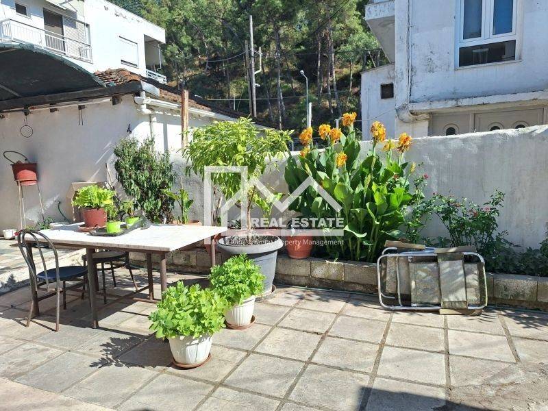 Θέα από μπαλκόνι