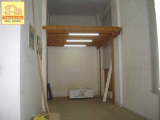 Διοικητήριο, Κατάστημα