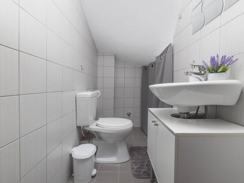 Detached - Grekodom 63017|976909