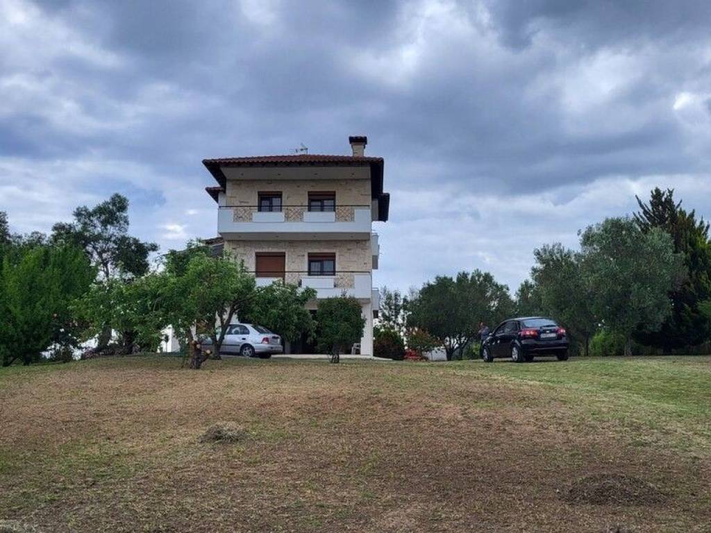 Detached - Grekodom 63126|980337