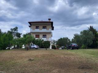 Detached - Grekodom 63126|980337