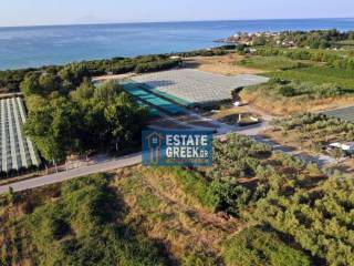 ★ 200m FROM THE SEA ★ A caravan can be installed ★