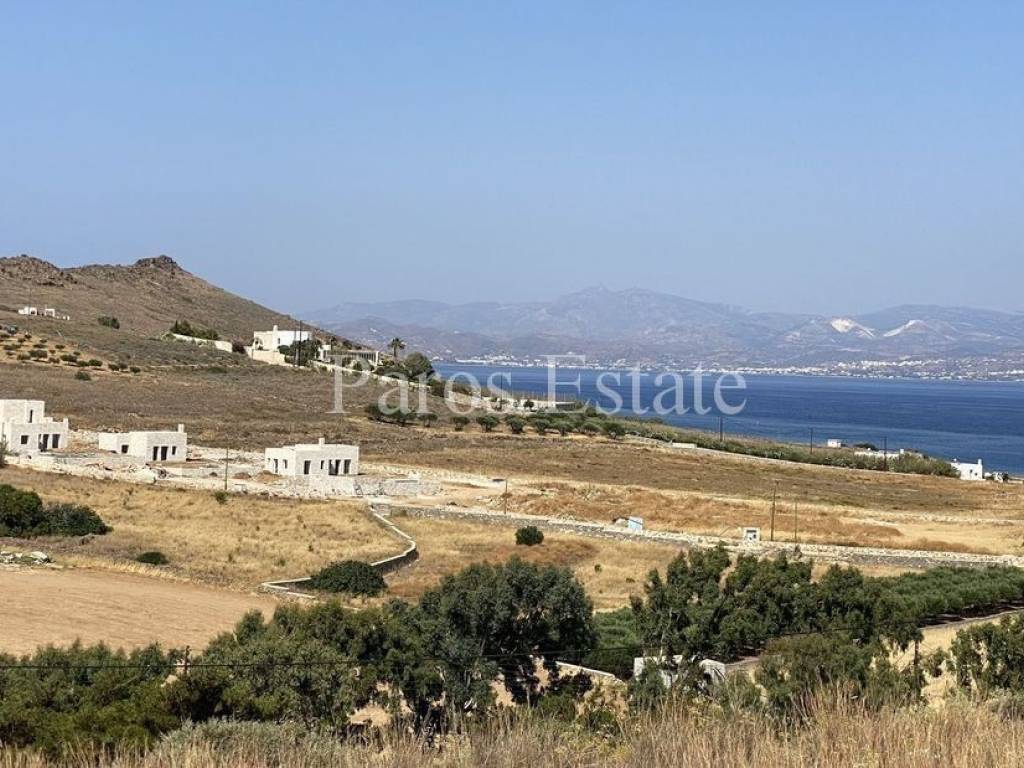 Θέα από το αγροτεμάχιο