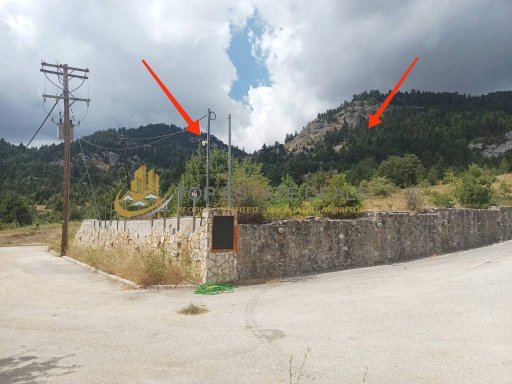 sta bele to agrotemachio,dipla sten mantra  toy xenodocheioy