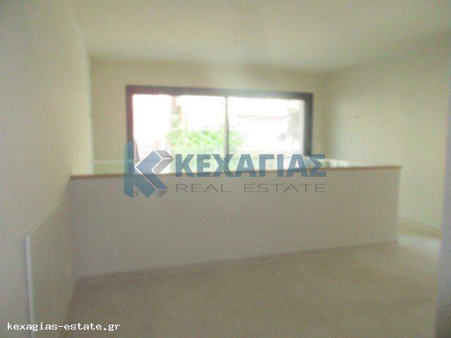 ΕΣΩΤΕΡΙΚΟ ΑΙΘΡΙΟ ΠΡΩΤΟΥ ΟΡΟΦΟΥ