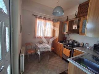 1ος όροφος-κουζίνα