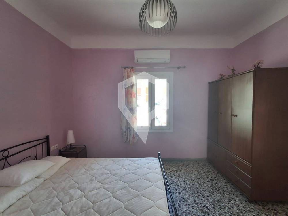 ισόγειο-κρεβατοκάμαρα