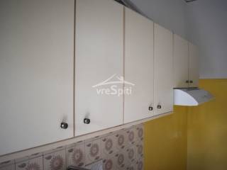 ΝΤΟΥΛΑΠΙΑ ΚΟΥΖΙΝΑΣ