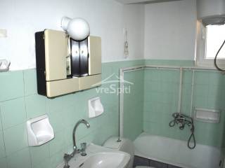 ΑΠΟΨΗ ΜΠΑΝΙΟΥ