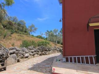 Detached - Grekodom 47382|687269