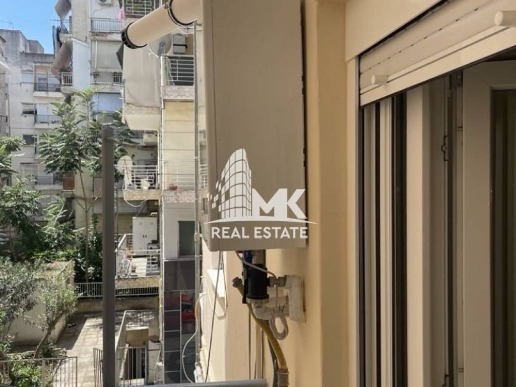 Θέα από μπαλκόνι