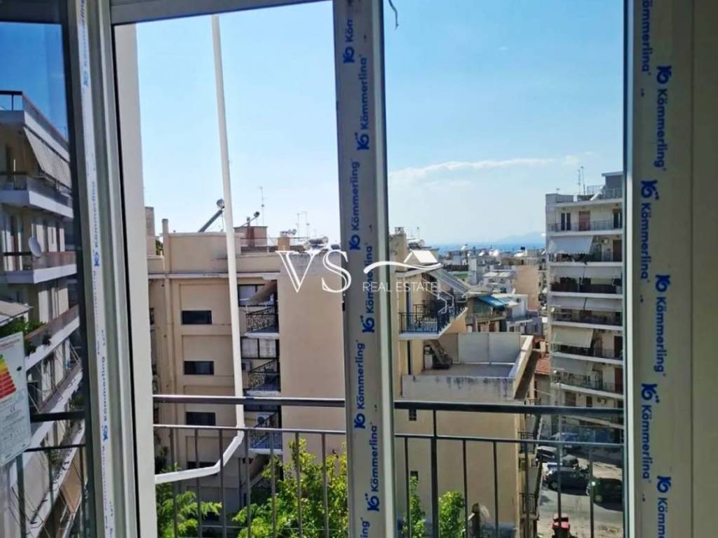 Θέα απο μπαλκόνι