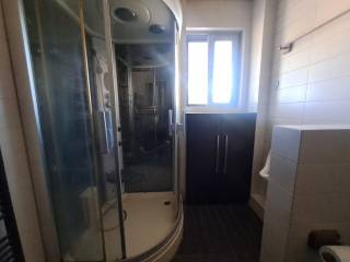 Α ΟΡΟΦΟΣ -3Υ/Δ ΜΕ ΒΕΣΤΙΑΡΙΟ  και ΜΕΓΑΛΟ ΜΠΑΝΙΟ