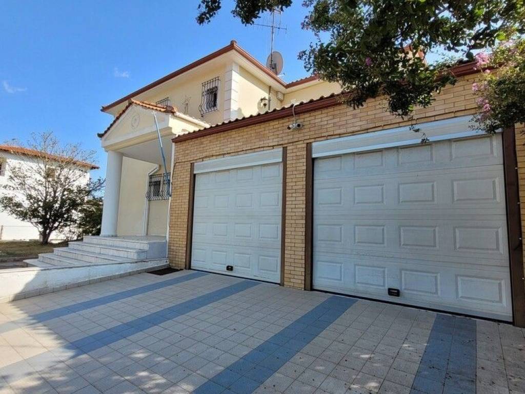 Detached - Grekodom 60692|902854