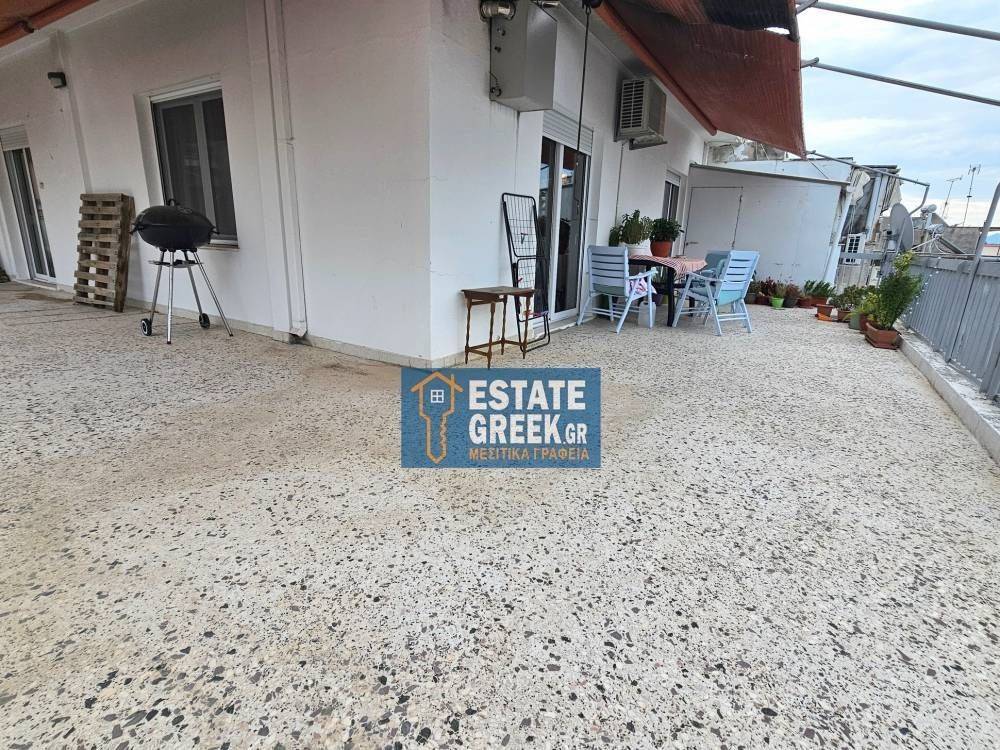 ★ Μπαλκόνια 80τμ  ★ Μερικώς ανακαινισμένο ★ 3 υπνοδωμάτια ★ Επιπλωμένο