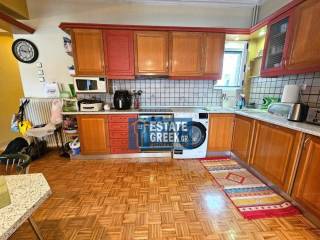 ★ Μπαλκόνια 80τμ  ★ Μερικώς ανακαινισμένο ★ 3 υπνοδωμάτια ★ Επιπλωμένο