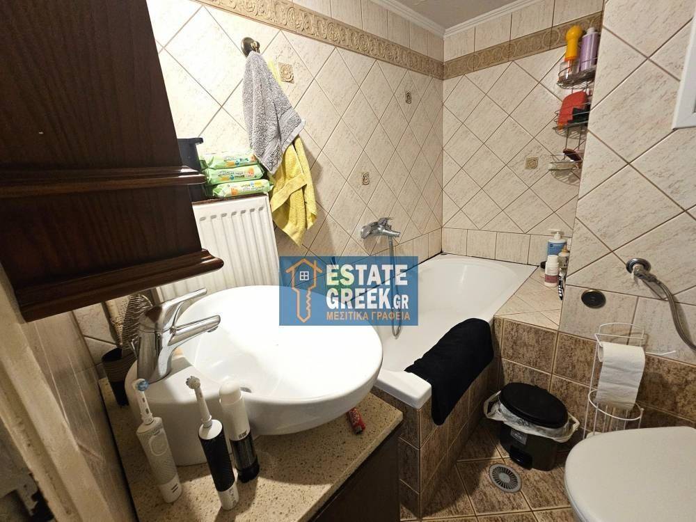 ★ Μπαλκόνια 80τμ  ★ Μερικώς ανακαινισμένο ★ 3 υπνοδωμάτια ★ Επιπλωμένο