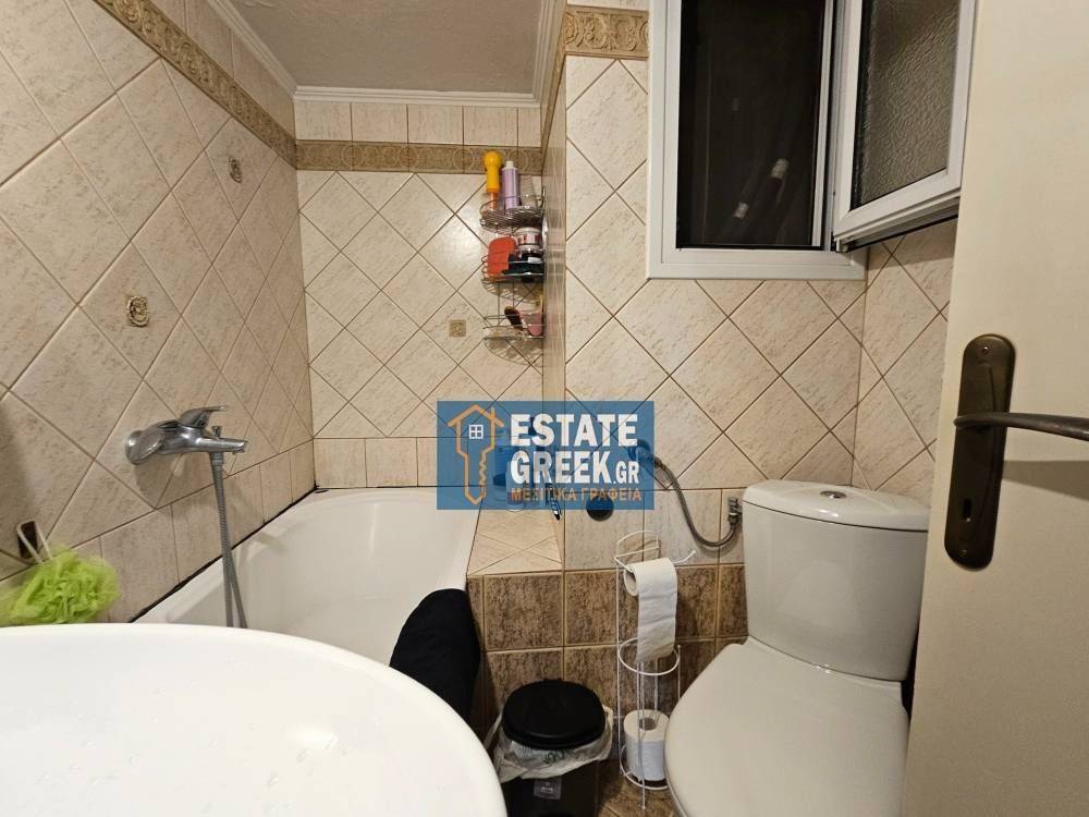 ★ Μπαλκόνια 80τμ  ★ Μερικώς ανακαινισμένο ★ 3 υπνοδωμάτια ★ Επιπλωμένο