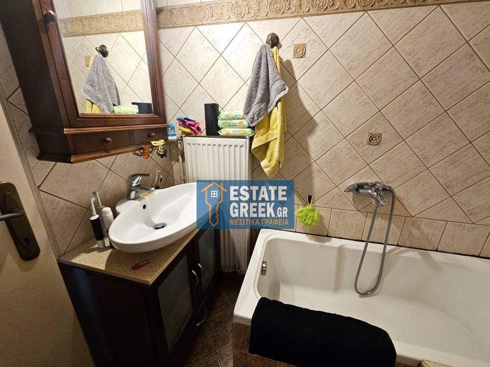 ★ Μπαλκόνια 80τμ  ★ Μερικώς ανακαινισμένο ★ 3 υπνοδωμάτια ★ Επιπλωμένο