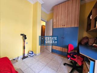 ★ Μπαλκόνια 80τμ  ★ Μερικώς ανακαινισμένο ★ 3 υπνοδωμάτια ★ Επιπλωμένο