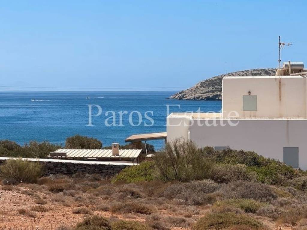 Θέα από το οικόπεδο