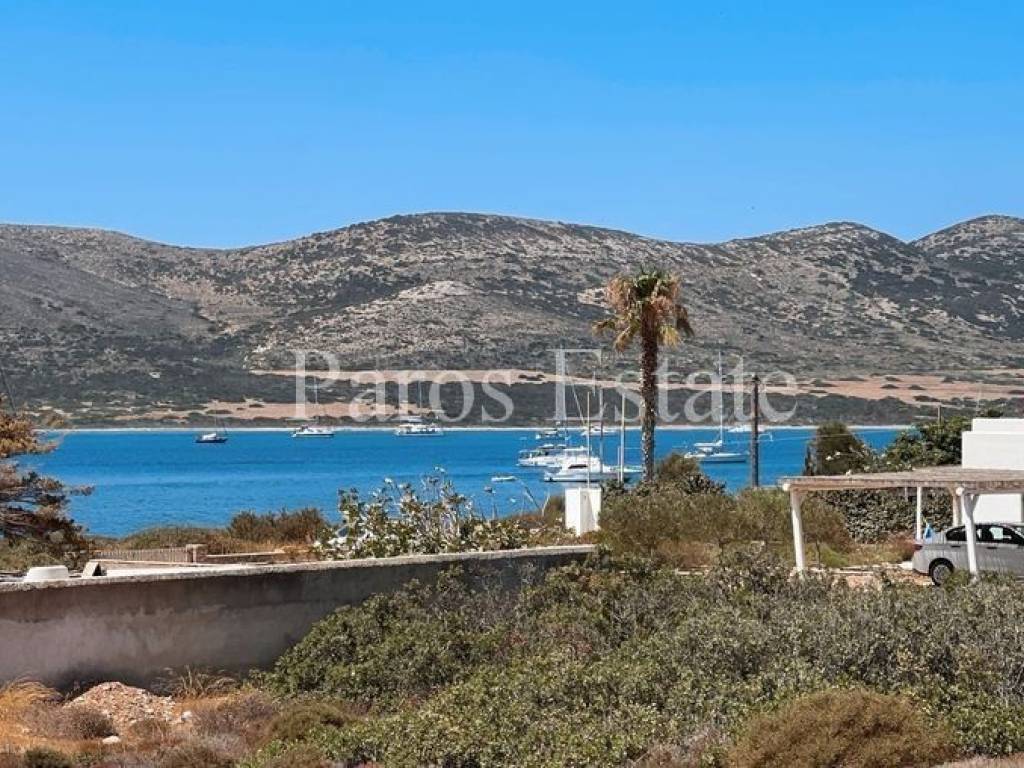 Θέα από το οικόπεδο