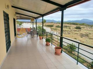 alle opse skepastoy mpalkonioy -thea